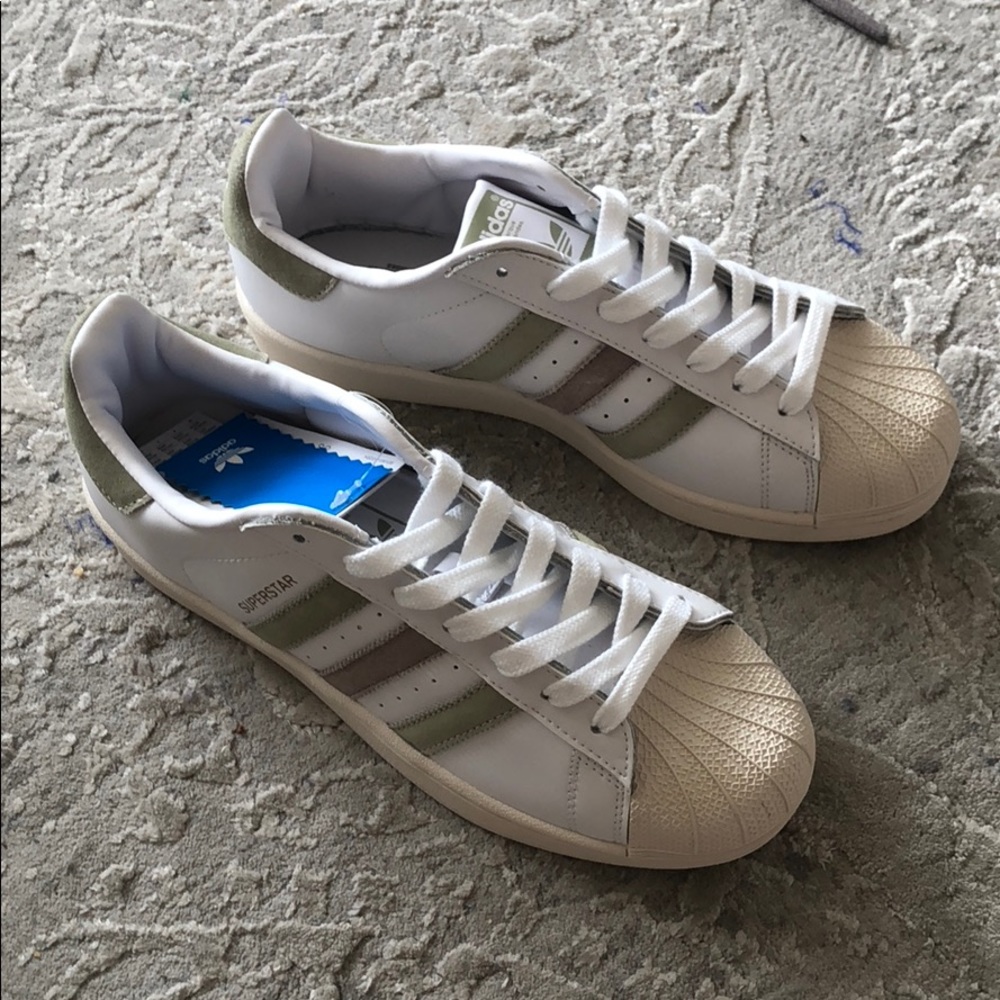NWT Adidas Superstar Shoes